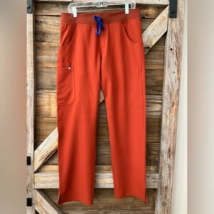 FIGS KADE CARGO SCRUB PANTS